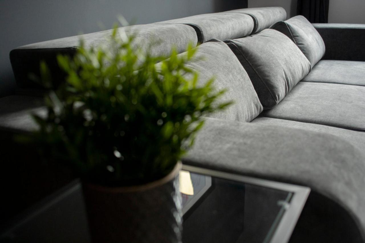 Hostgost Selected - Botanical Garden